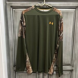 Under Armour Men's Olive and Camo Long Sleeve Tee